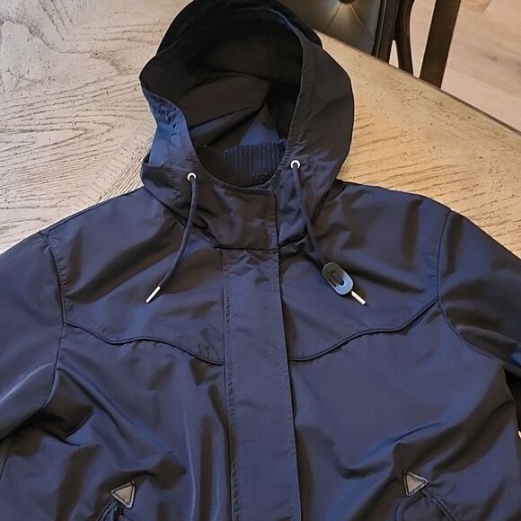 Coach jacket hooded size XS, fits size small runs big - Picture 11 of 15
